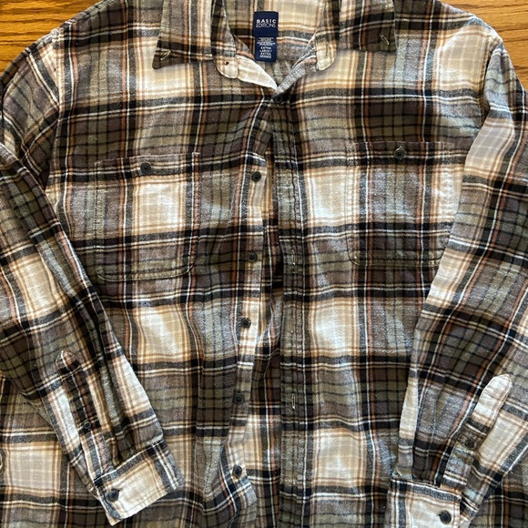 Flannel - Picture 6 of 6